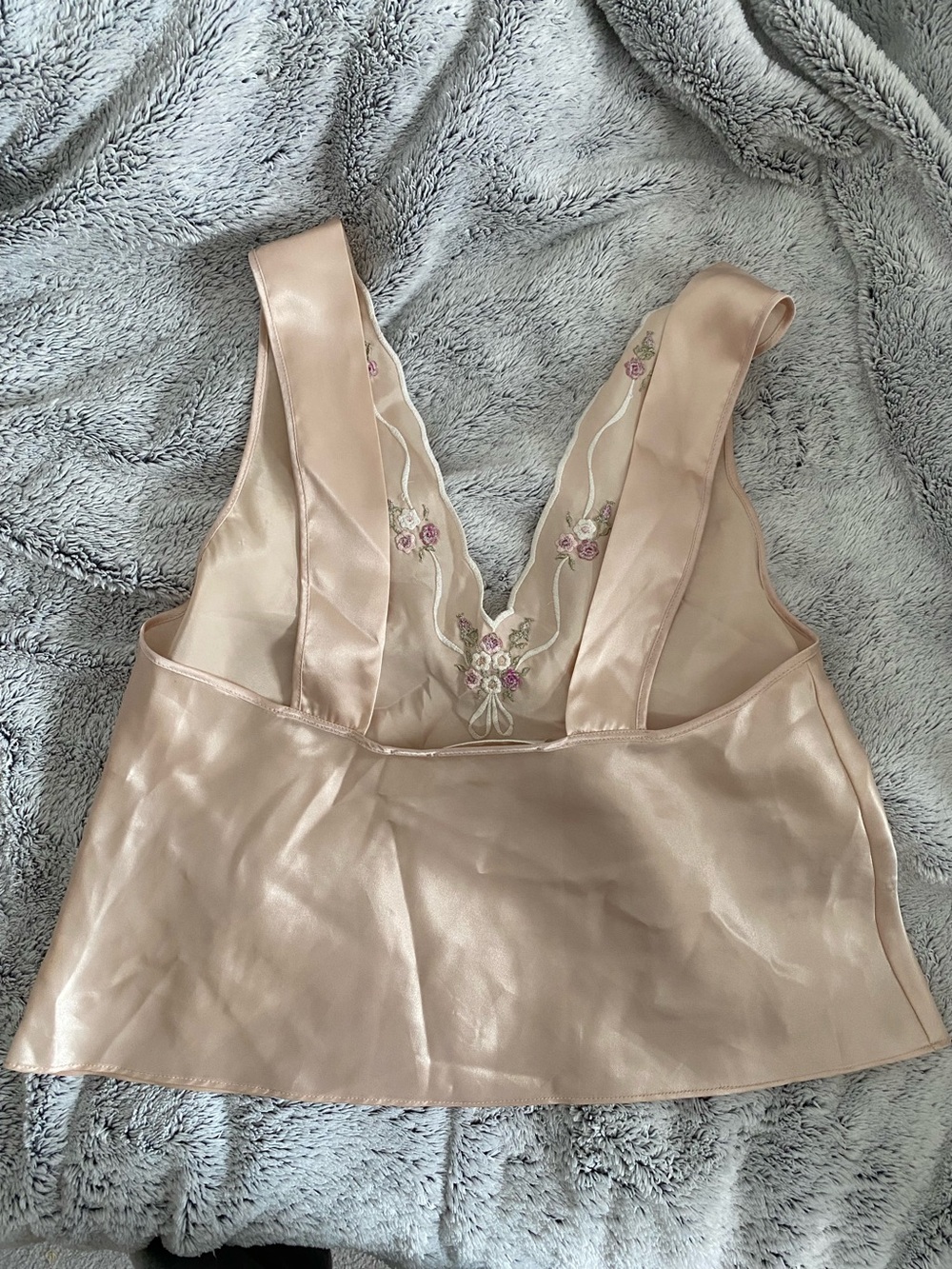 Vintage Silky Embroidered Satin Sleep Set - Light Blush - Picture 8 of 9